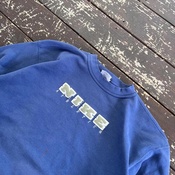 Nike Other - (L) Vintage 90s Y2K Nike Crewneck Sweatshirt Embroidered Spellout
